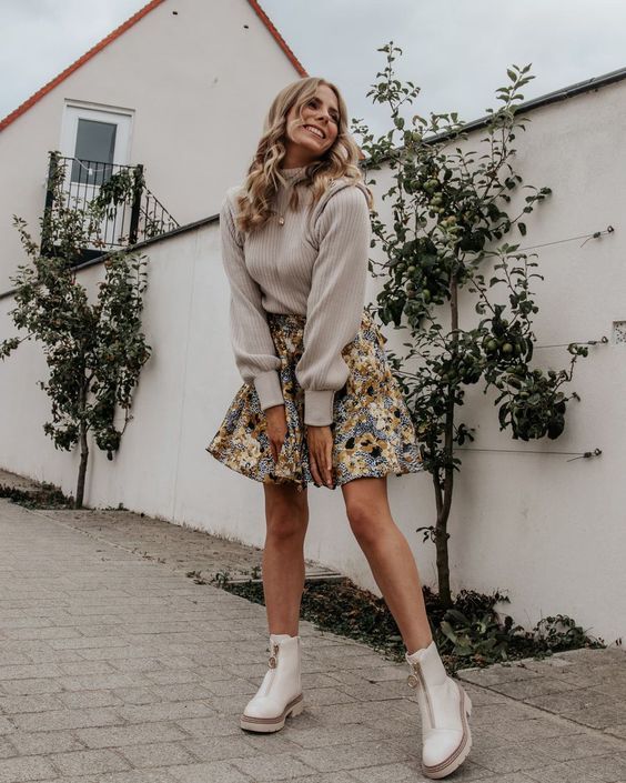 Stílusiskola: így viselj ősszel miniszoknyákat - DIVAT&STÍLUS - Stílusiskola - divat, outfit, ősz, stílus, szoknya, 