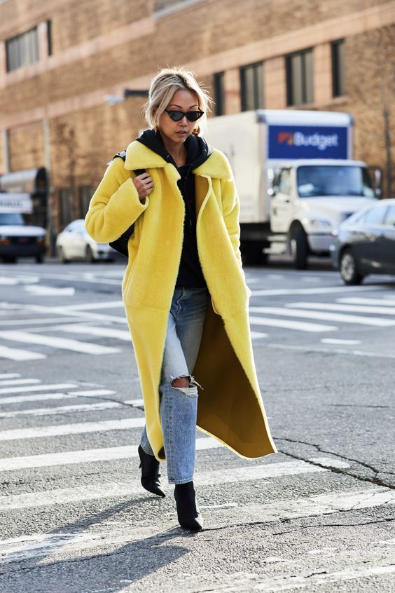 Stílusiskola: így viselj ősszel sárgát - DIVAT&STÍLUS - Stílusiskola - divat, outfit, ősz, sárga, stílus, 