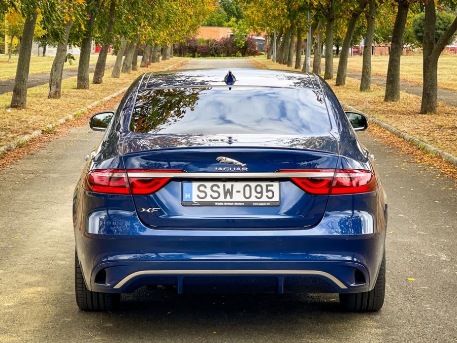 A brit stílus örök – Jaguar XF 2.0 mild-hybrid dízel - STYLENEWS - Mobility - jaguar xf, Jaguar XF 2.0 dízel teszt, Jaguar XF 2.0 mild-hybrid dízel teszt, Jaguar XF dízel teszt, jaguar xf teszt, james bond, 