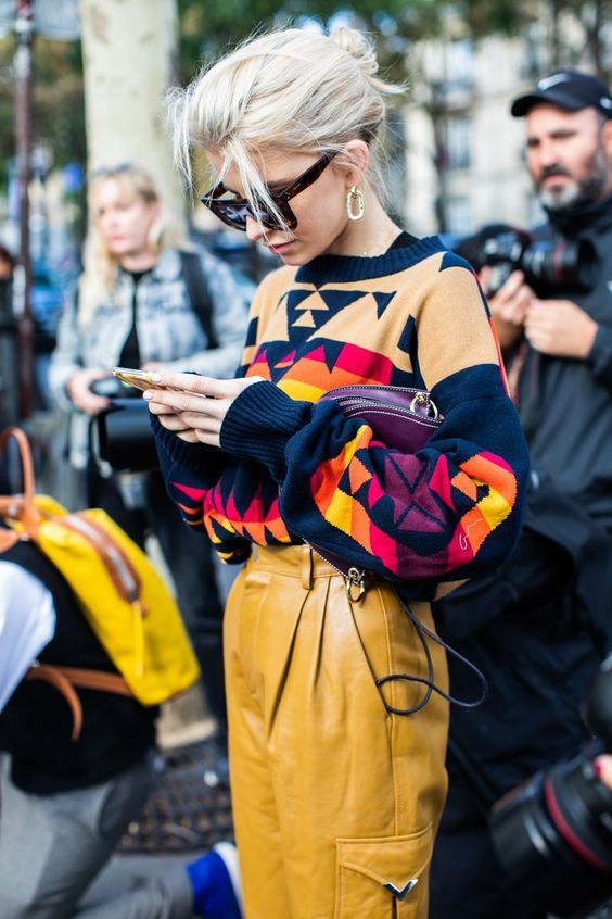 Stílusiskola: színes outfitek az őszi szezonra - DIVAT&STÍLUS - Stílusiskola - 