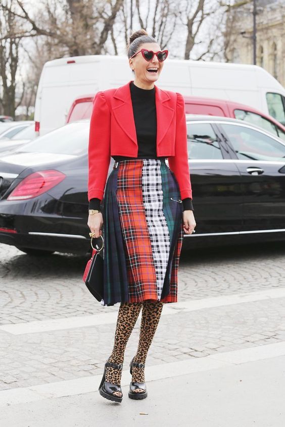 Stílusiskola: Outfit ötletek mintás harisnyával - DIVAT&STÍLUS - Stílusiskola - divat, harisnya, mintás harisnya, outfit, ősz, stílus, 