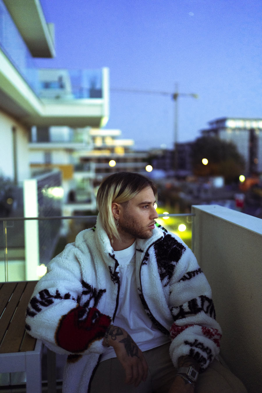 'Ez a szenvedélyem és a kapaszkodóm is egyben.' - Beszélgetés Rádli Bencével - STYLENEWS - Interjúk - filmezés, fotós, interjú, mozgókép készítése, művészet, rádli bence, videoklip készítés, 