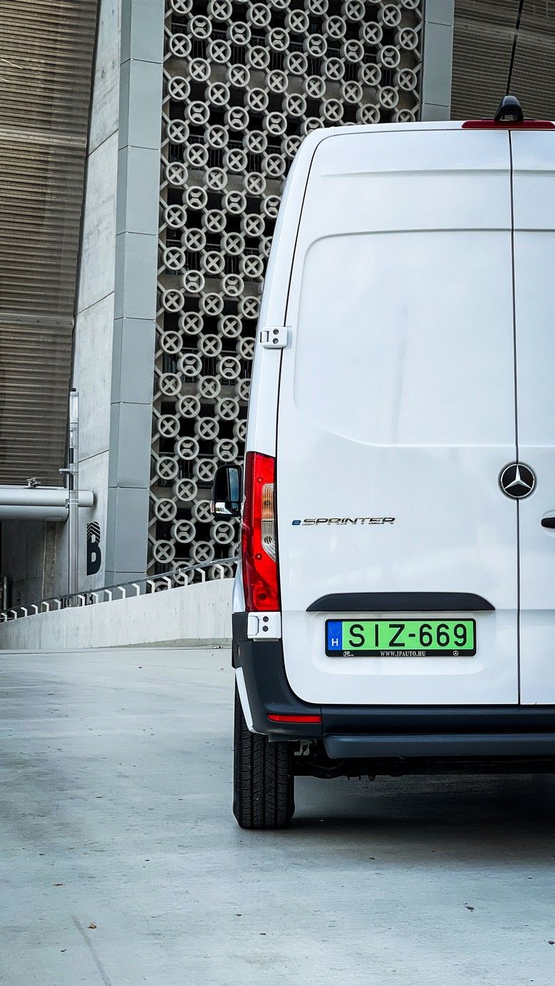 A jövőbe szállít – Mercedes-Benz eSprinter - STYLENEWS - Mobility - 