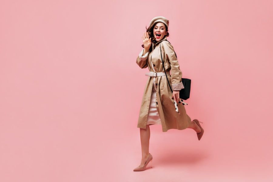 Kabátot keresel? Mutatjuk a most taroló legtrendibb modelleket! - DIVAT&STÍLUS - Stílusiskola - divat, kabát, kabát divat, modivo, női kabát, őszi divat, Őszi kabát, őszikabát, sítlusiskola, stílus, 