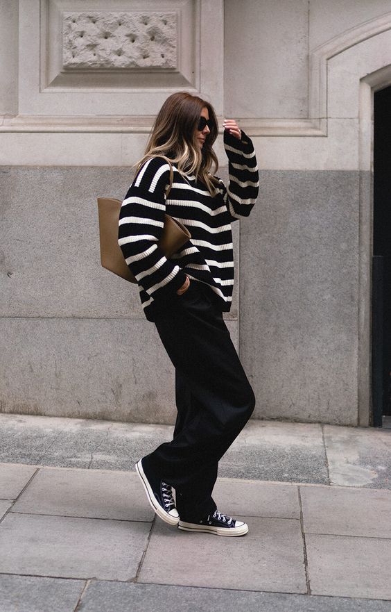 Stílusiskola: fekete és fehér az őszi minimalizmus jegyében - DIVAT&STÍLUS - Stílusiskola - divat, fekete-fehér, outfit, ősz, stílus, 