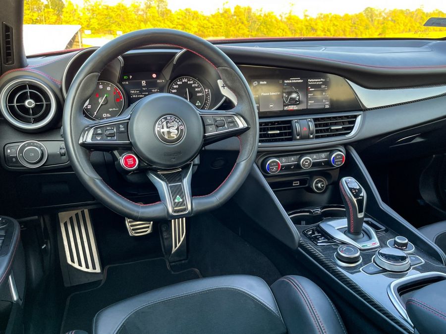 Alfa aeterna est - Alfa Romeo Giulia QV - STYLENEWS - Mobility - alfa romeo, alfa romeo giulia, Alfa Romeo Giulia QV teszt, Giulia QV teszt, 