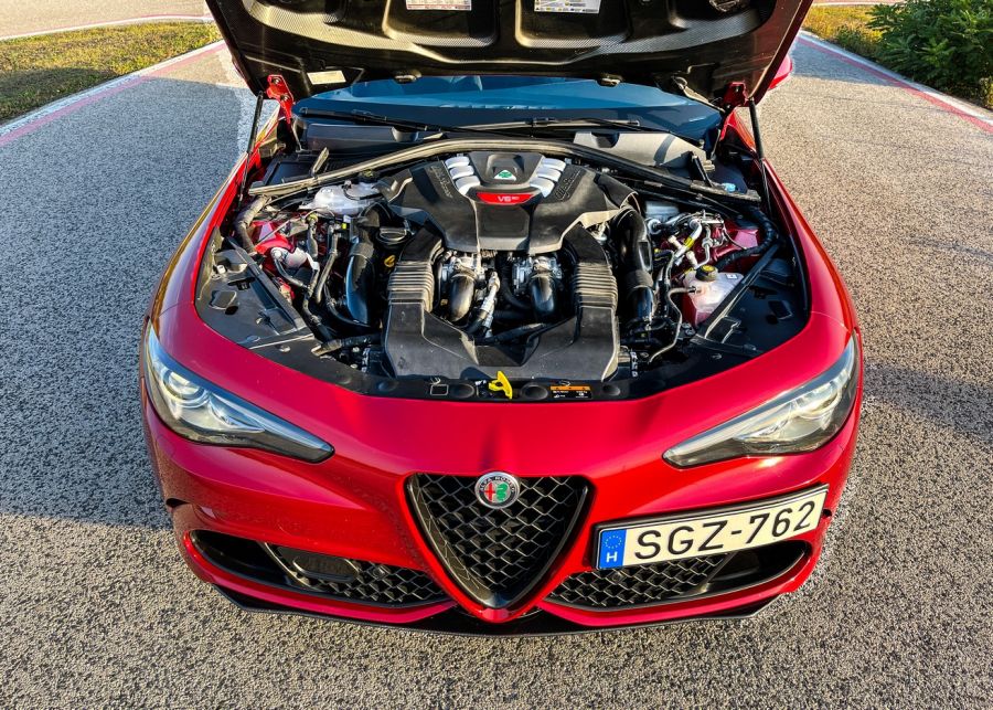 Alfa aeterna est - Alfa Romeo Giulia QV - STYLENEWS - Mobility - alfa romeo, alfa romeo giulia, Alfa Romeo Giulia QV teszt, Giulia QV teszt, 