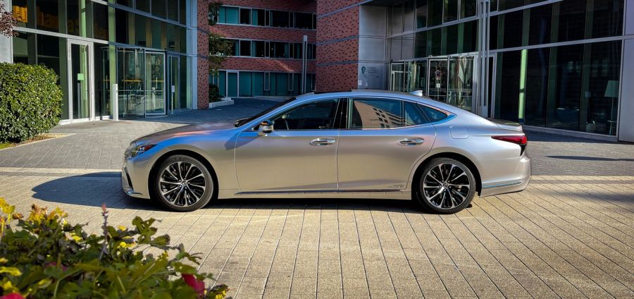 A rendszerváltás óta eltelt idő – Lexus LS 500h - STYLENEWS - Mobility - lexus LS 500h teszt, Lexus LS teszt, Lexus LS500h, LS 500h teszt, 