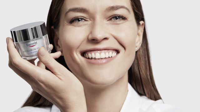 Ajándék Karácsonyra, gondoskodás az új évre - SZÉPSÉG - Bőrápolás - anti-aging krém, eucerin hyaluron filler, eucerin krém, 