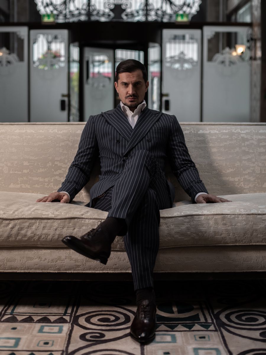 Canissi Szabóság - Méretes öltönyök, extra törődéssel - DIVAT&STÍLUS - Hírek  - férfiak, férfidivat, öltönyök, szabóság, 