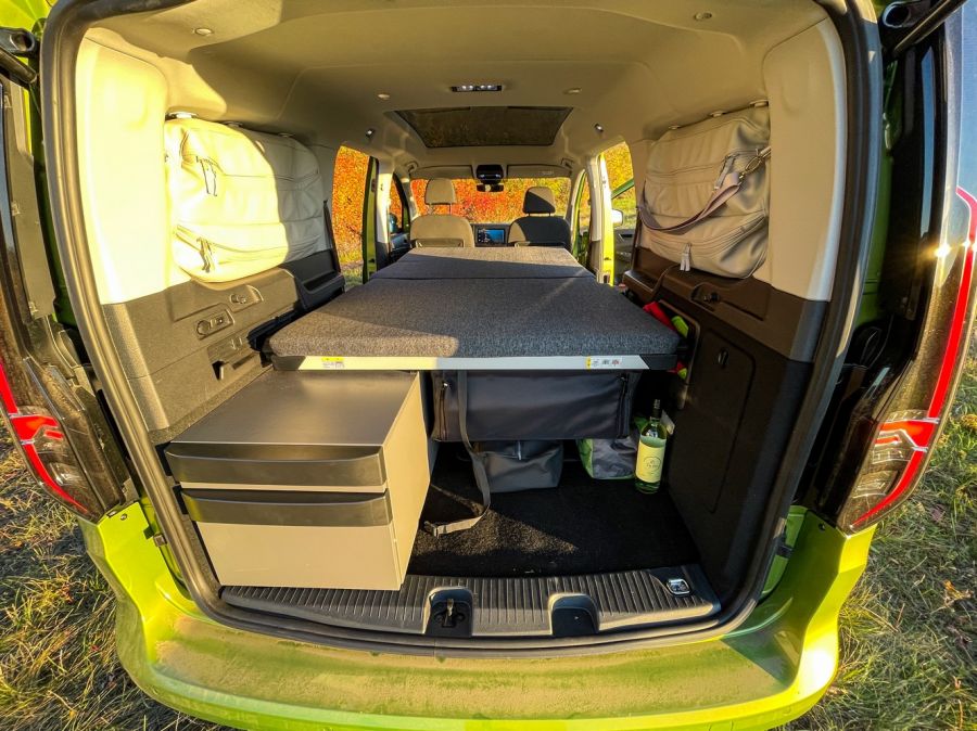 Családi nagy örömök - Caddy Maxi 1,5 TSI és Caddy California - STYLENEWS - Mobility - 2021 VW caddy california, caddy maxi vs california 2021, VW caddy, vw caddy 7 személyes, VW caddy california teszt, VW caddy maxi teszt, vw california, 