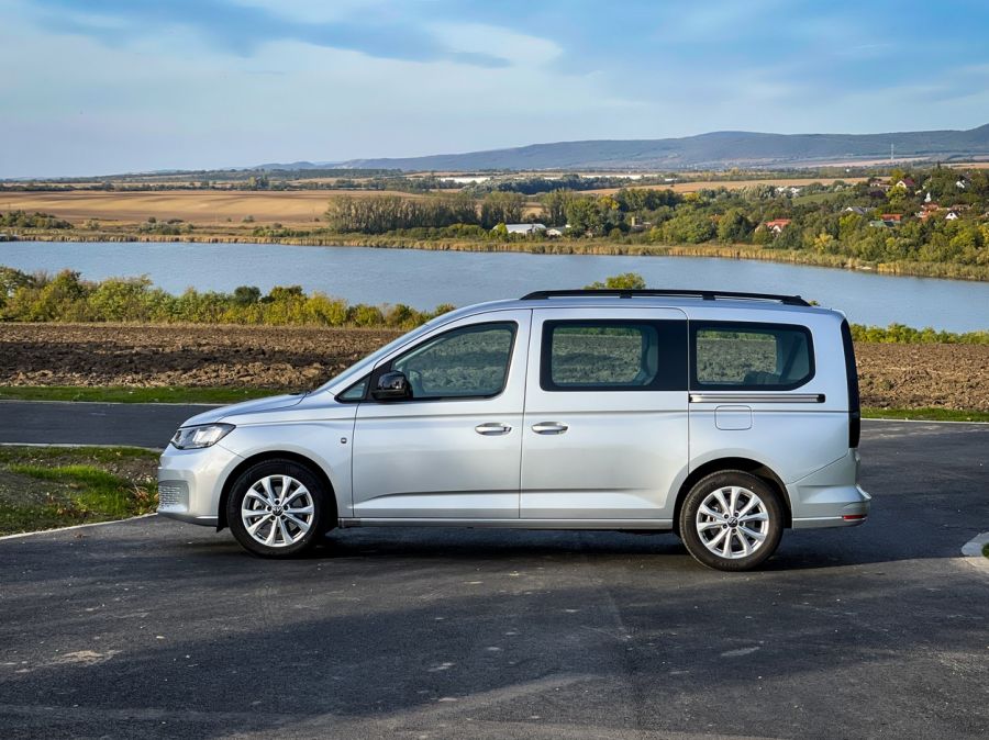 Családi nagy örömök - Caddy Maxi 1,5 TSI és Caddy California - STYLENEWS - Mobility - 2021 VW caddy california, caddy maxi vs california 2021, VW caddy, vw caddy 7 személyes, VW caddy california teszt, VW caddy maxi teszt, vw california, 