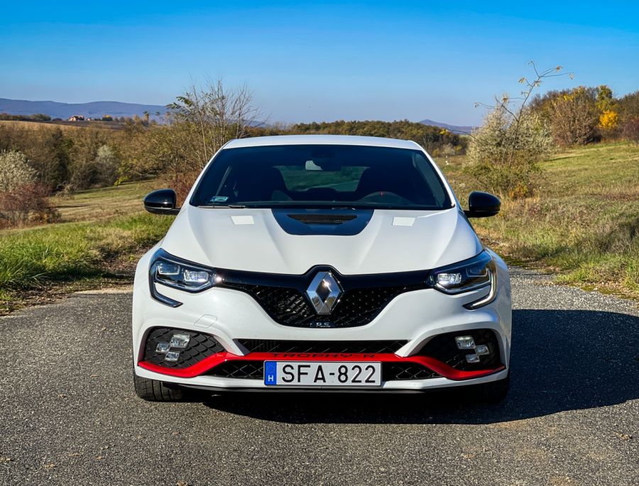 Street Legal – Renault Mégane RS Trophy-R - STYLENEWS - Mobility - mégane rs trophy-r, Renault Mégane RS Trophy-R teszt, Renault Sport, RS Trophy-r teszt, 