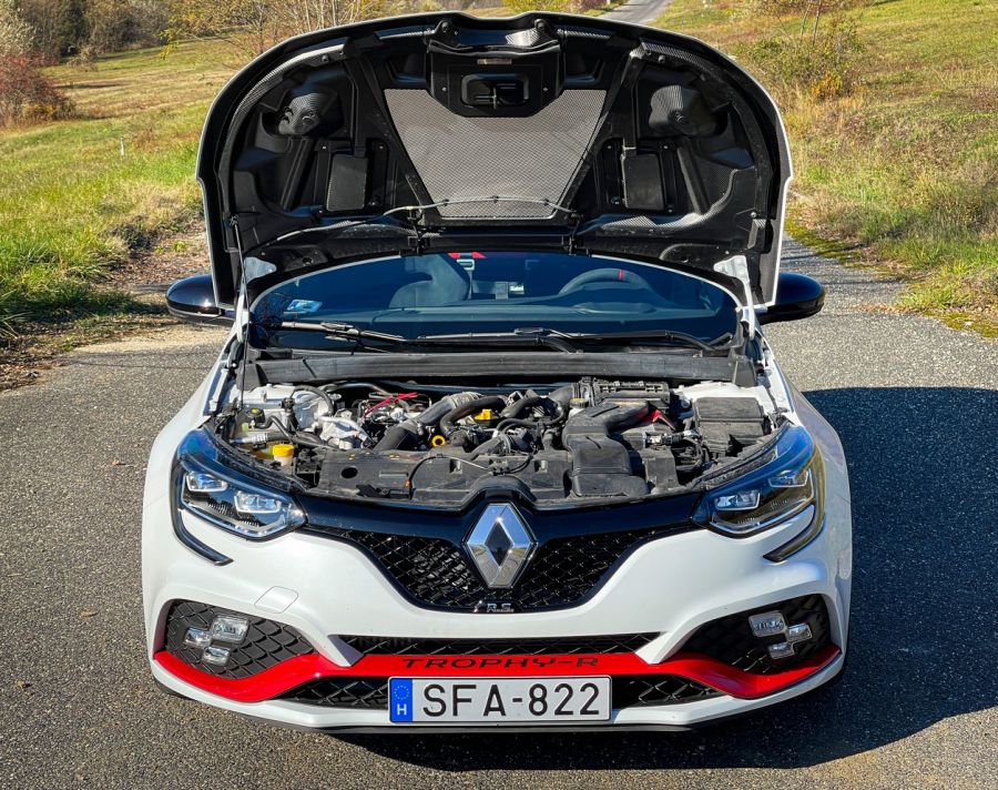 Street Legal – Renault Mégane RS Trophy-R - STYLENEWS - Mobility - mégane rs trophy-r, Renault Mégane RS Trophy-R teszt, Renault Sport, RS Trophy-r teszt, 
