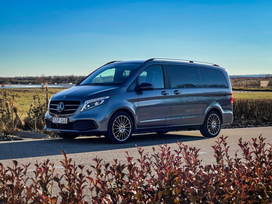 Luxusbusz a „brigádnak” – Mercedes V300d - STYLENEWS - Mobility - 2021 Mercedes-Benz V 300d teszt, mercedes benz, Mercedes V, Mercedes V 300d teszt, Mercedes V teszt, V osztály 300d teszt, 
