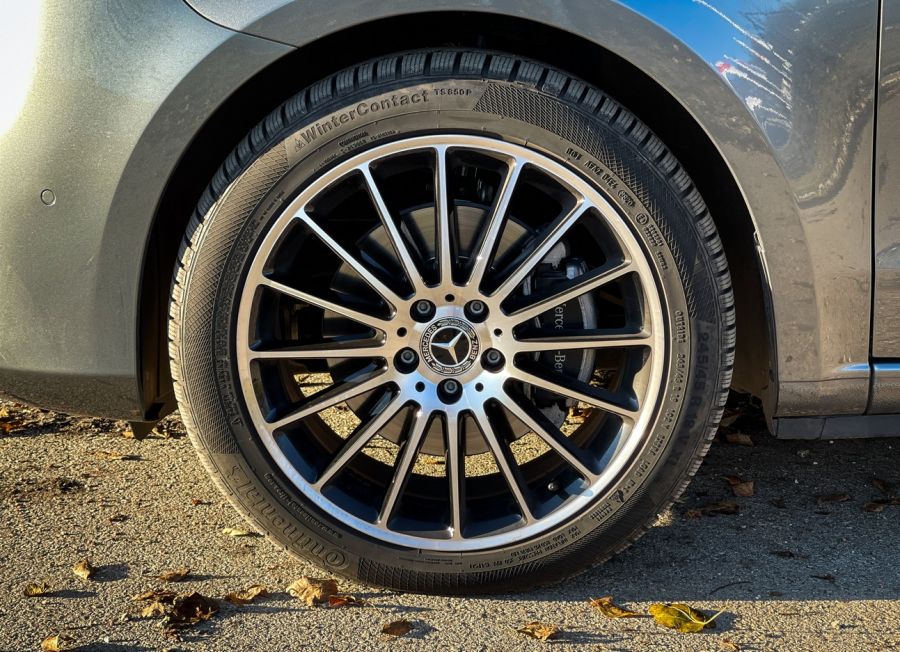 Luxusbusz a „brigádnak” – Mercedes V300d - STYLENEWS - Mobility - 2021 Mercedes-Benz V 300d teszt, mercedes benz, Mercedes V, Mercedes V 300d teszt, Mercedes V teszt, V osztály 300d teszt, 