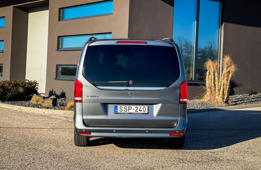 Luxusbusz a „brigádnak” – Mercedes V300d - STYLENEWS - Mobility - 2021 Mercedes-Benz V 300d teszt, mercedes benz, Mercedes V, Mercedes V 300d teszt, Mercedes V teszt, V osztály 300d teszt, 