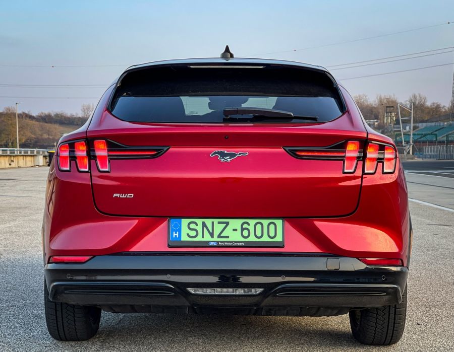 Gyit – E-paci! – Mustang Mach-E - STYLENEWS - Mobility - 2021 Ford Mustang elektromos teszt, ford mustang, Ford Mustang Mach-e teszt, mustang mach e, 