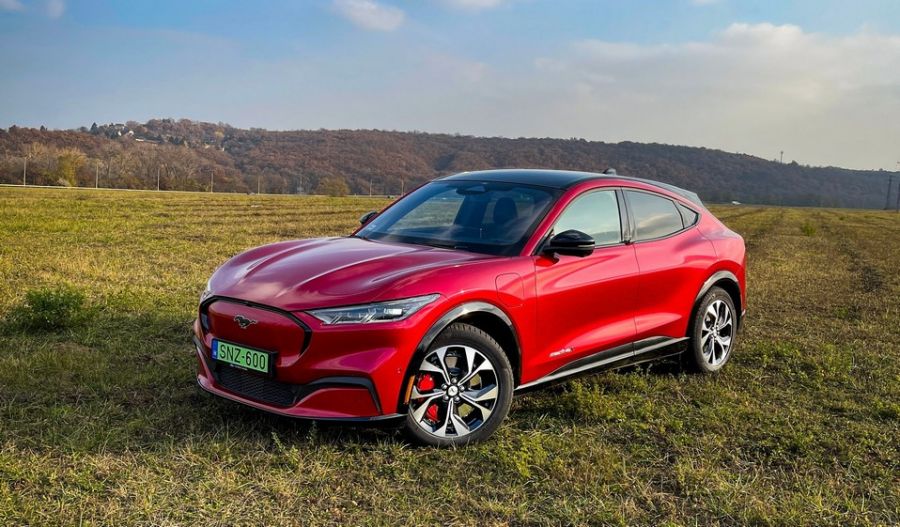 Gyit – E-paci! – Mustang Mach-E - STYLENEWS - Mobility - 2021 Ford Mustang elektromos teszt, ford mustang, Ford Mustang Mach-e teszt, mustang mach e, 