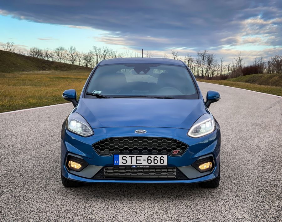 A kisördög – Ford Fiesta ST 1.5 EcoBoost - STYLENEWS - Mobility - 2021 Fiesta ST teszt, Fiesta ST teszt, ford fiesta, Ford Fiesta ST 1.5 EcoBoost teszt, Ford Fiesta ST 1%2C5 teszt, 