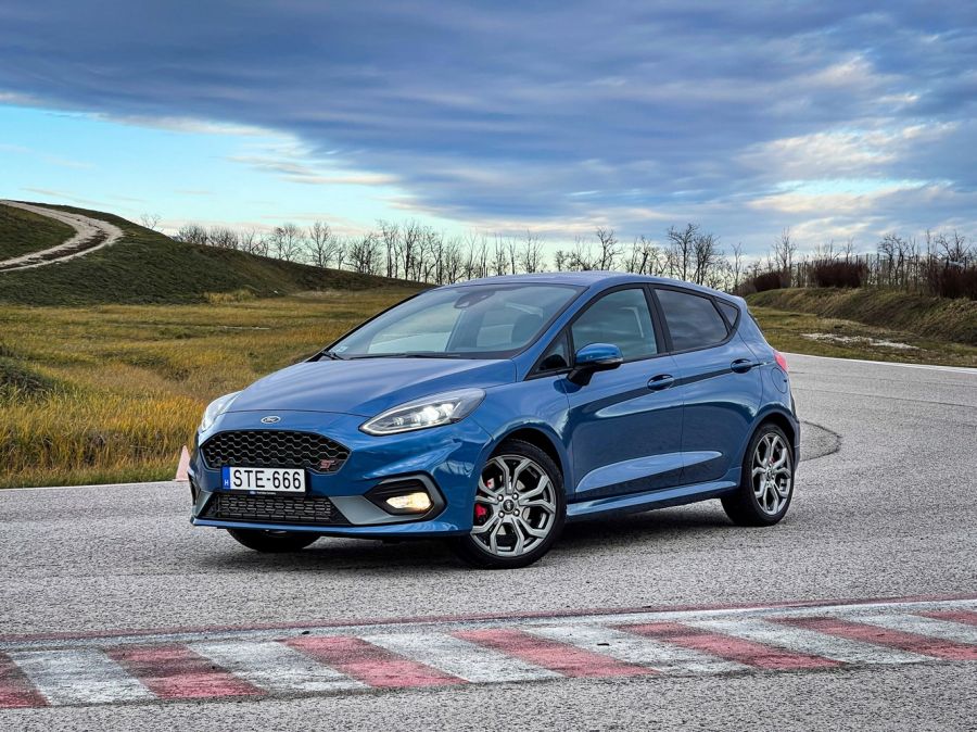 A kisördög – Ford Fiesta ST 1.5 EcoBoost - STYLENEWS - Mobility - 2021 Fiesta ST teszt, Fiesta ST teszt, ford fiesta, Ford Fiesta ST 1.5 EcoBoost teszt, Ford Fiesta ST 1%2C5 teszt, 