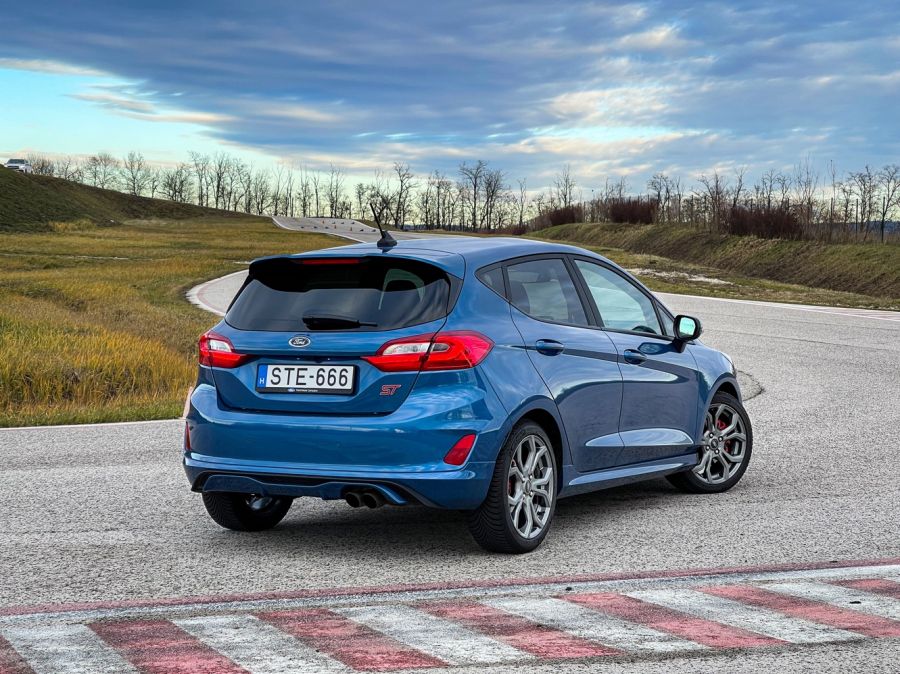 A kisördög – Ford Fiesta ST 1.5 EcoBoost - STYLENEWS - Mobility - 2021 Fiesta ST teszt, Fiesta ST teszt, ford fiesta, Ford Fiesta ST 1.5 EcoBoost teszt, Ford Fiesta ST 1%2C5 teszt, 