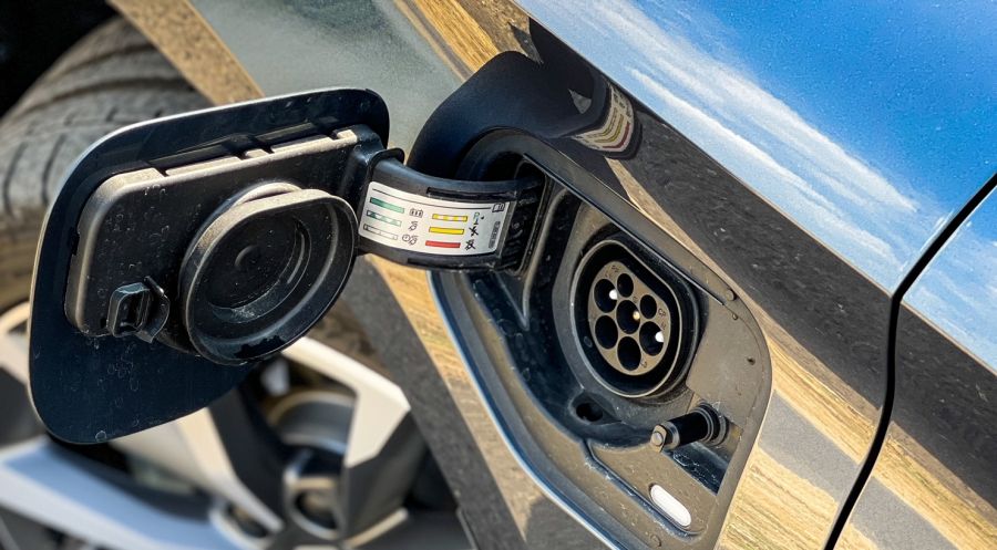 Álzöldülünk, avagy a plug-in hybrid meghajtás árnyoldala - STYLENEWS - Mobility - phev, phev autók, Plug-in Hybrid autózás, 