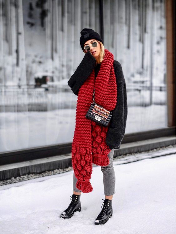 Stílusiskola: így viselj színes sálakat - DIVAT&STÍLUS - Stílusiskola - 