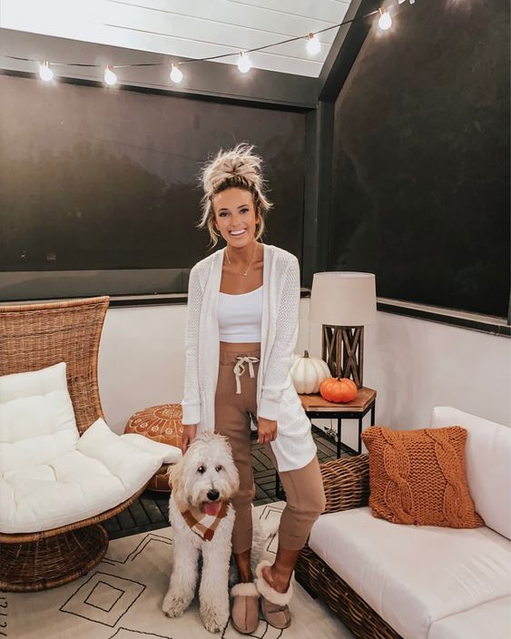 Stílusiskola: szettek nyugis szilveszteri programokhoz - DIVAT&STÍLUS - Stílusiskola - divat, kényelmes, otthon, outfit, stílus, szilveszter, 