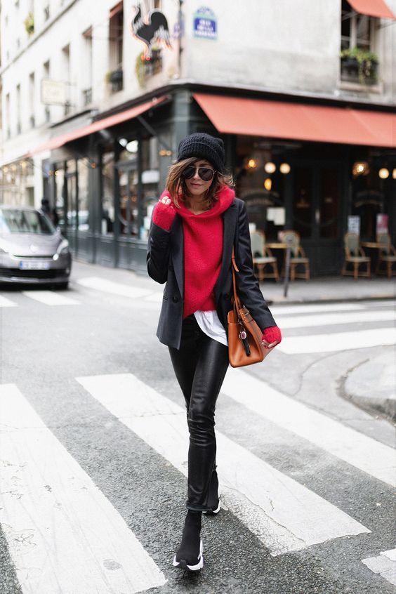 Stílusiskola: dobd fel színes pulcsikkal a szürke hétköznapokat - DIVAT&STÍLUS - Stílusiskola - divat, outfit, pulcsi, stílus, színes pulcsi, 