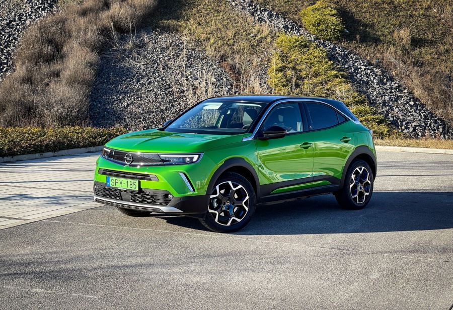 Kívül-belül zöld – Opel Mokka-e - STYLENEWS - Mobility - 2021 Mokka-e, Mokka elektromos teszt, Mokka Opel, opel mokka, Opel Mokka-e teszt, opel teszt, 