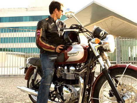 Triumph - Fesztelen mindennapok -  - motor, Triumph, 