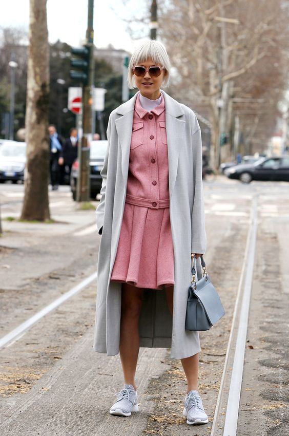 Stílusiskola: februárban is a babarózsaszín a nyerő - DIVAT&STÍLUS - Stílusiskola - babarózsaszín, divat, outfit, rózsaszín, stílus, 