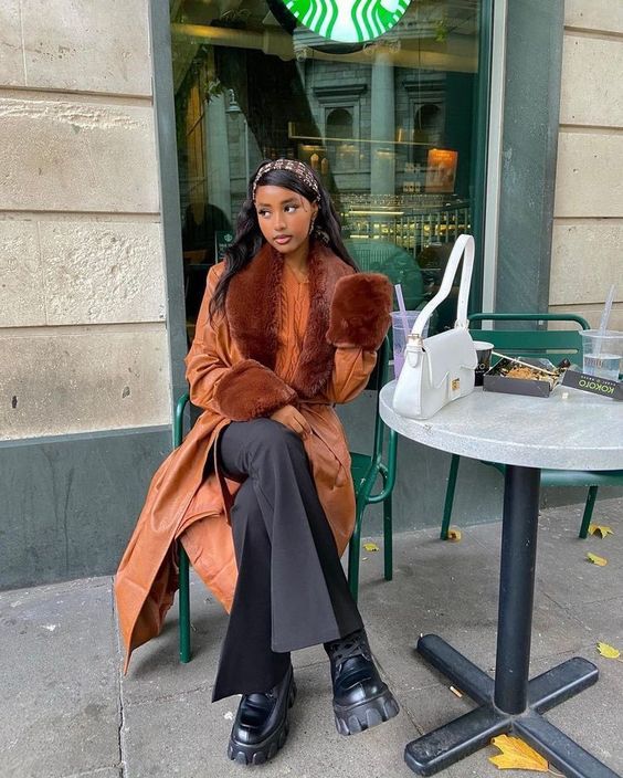 Stílusiskola: így viselj télen barnát - DIVAT&STÍLUS - Stílusiskola - barna, divatrend, outfit, stílus, 