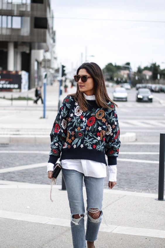Stílusiskola: varázsolj tavaszi hangulatot virágos pulcsikkal - DIVAT&STÍLUS - Stílusiskola - divat, outfit, stílus, virágos pulcsi, 