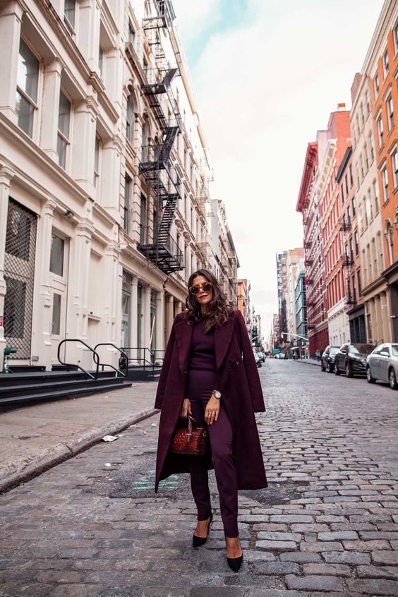 Stílusiskola: így viseld a csodás padlizsán színt - DIVAT&STÍLUS - Hírek  - outfit, padlizsán, stílus, tél, 