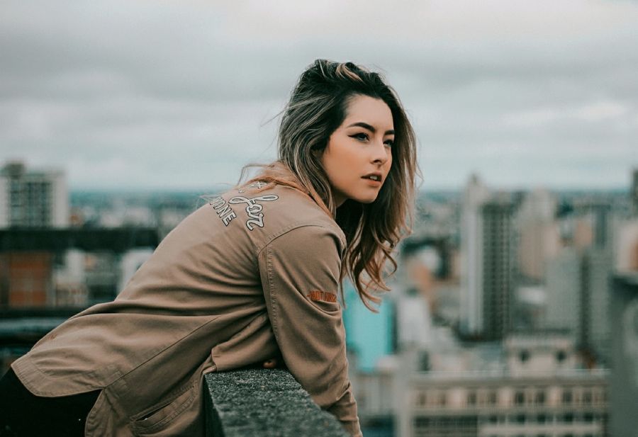 Az erős nők nem könyörögnek a figyelemért - KERESD A NŐT  - Fesztelen mindennapok - kapcsolatok, önbecsülés, önszeretet, 