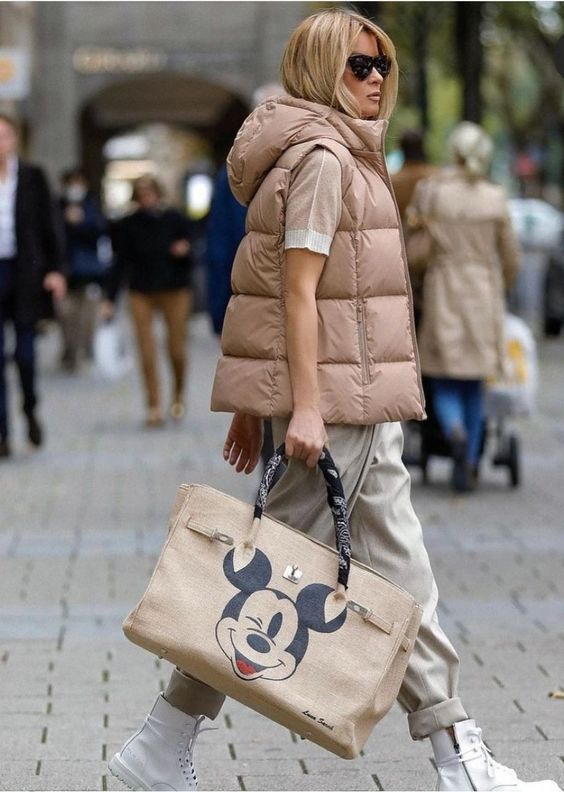 Stílusiskola: Világos outfitek télen? Igen! - DIVAT&STÍLUS - Stílusiskola - divat, outfit, stílus, tél, világos, 