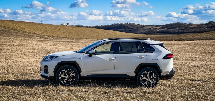 Újracímkézés az autóiparban, avagy a Suzuki Across - STYLENEWS - Mobility - Suzuki Across, Suzuki Across teszt, Suzuki újraciímkézés, 