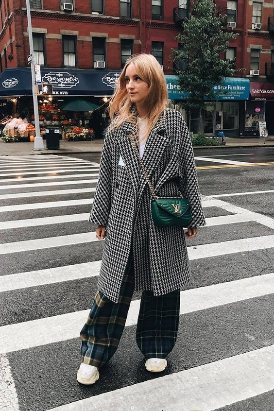 Stílusiskola: csodás outfitek szövetkabáttal - DIVAT&STÍLUS - Stílusiskola - divat, outfit, stílus, szövetkabát, 