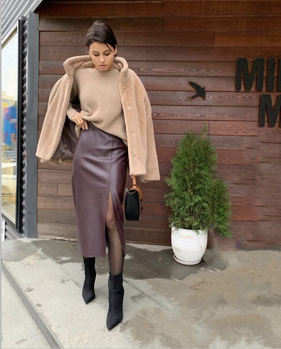 Stílusiskola: így viselj bőr ceruzaszoknyákat - DIVAT&STÍLUS - Stílusiskola - 