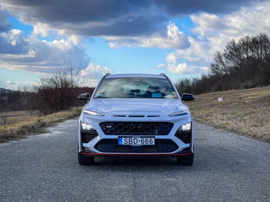 KonaN az aszfaltbarbár - Kona N 2.0 T-GDI - STYLENEWS - Mobility - 2021 Kona N 2.%2C T-GDI teszt, hyundai kona, Hyundai Kona N teszt, Kona N, konan, 