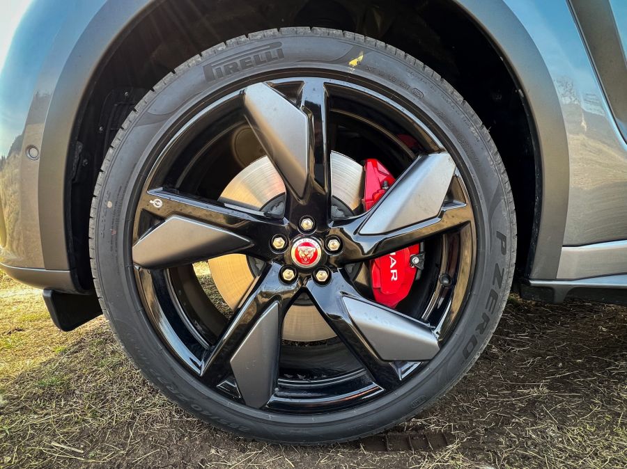 A Jaguar legélesebb foga – Jaguar F-Pace SVR - STYLENEWS - Mobility - F Pace teszt, flottaman, Flottaman Jaguar F-Pace teszt, jaguar f pace, Jaguar F Pace SVR teszt, 