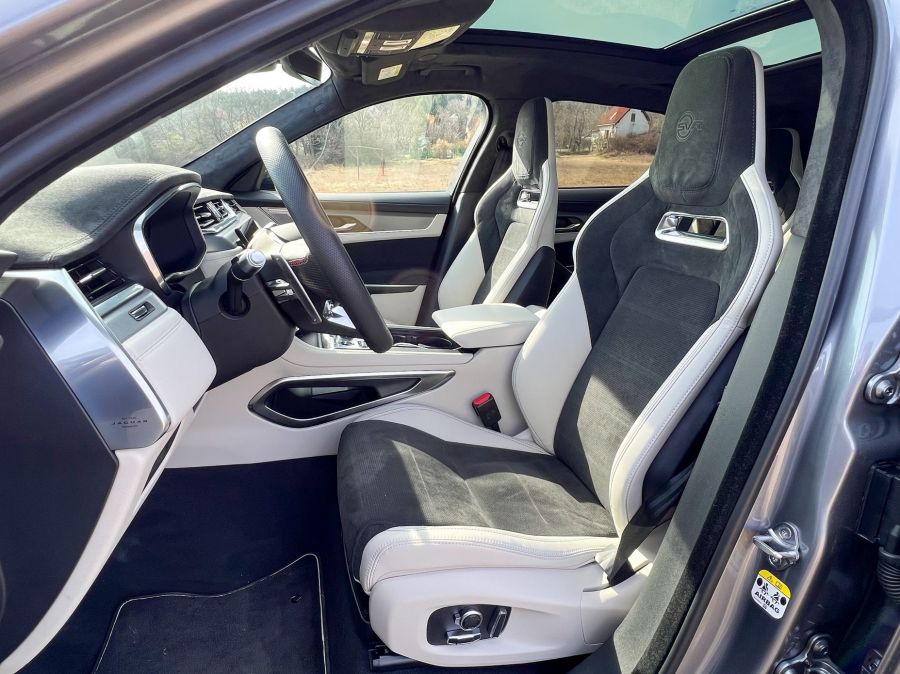 A Jaguar legélesebb foga – Jaguar F-Pace SVR - STYLENEWS - Mobility - F Pace teszt, flottaman, Flottaman Jaguar F-Pace teszt, jaguar f pace, Jaguar F Pace SVR teszt, 