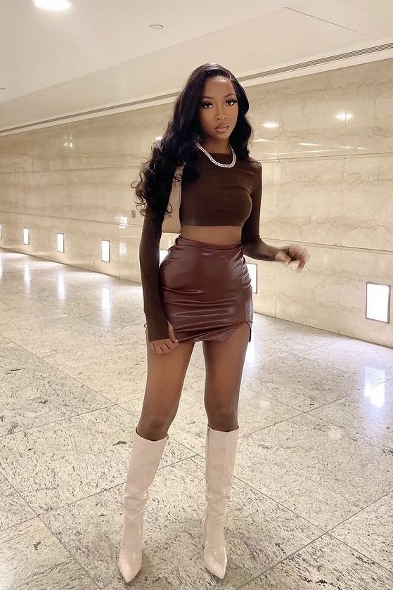 Stílusiskola: így viselj tavasszal crop topokat - DIVAT&STÍLUS - Stílusiskola - crop top, divat, outfit, 