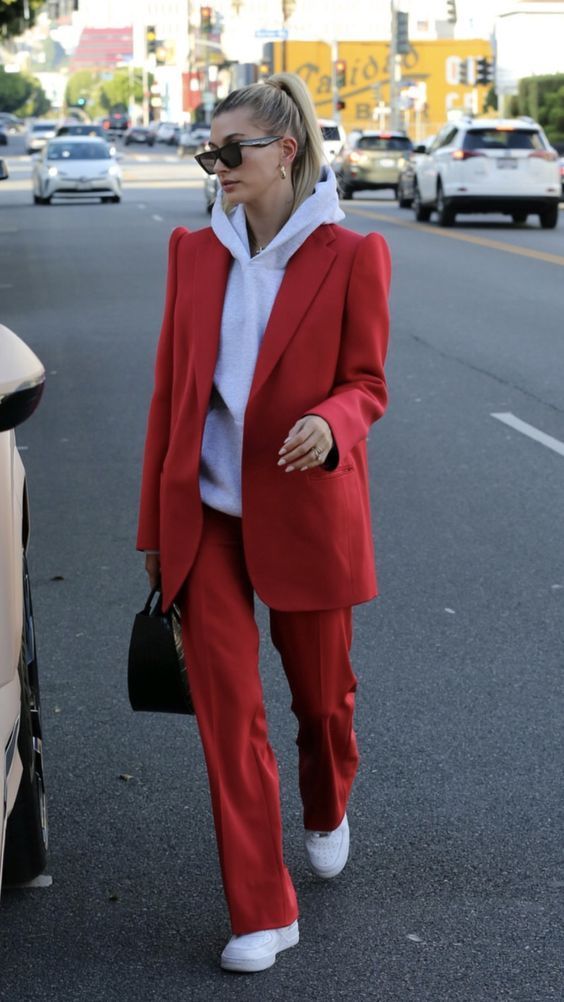 Stílusiskola: így viseld tavasszal a piros színt - DIVAT&STÍLUS - Stílusiskola - 