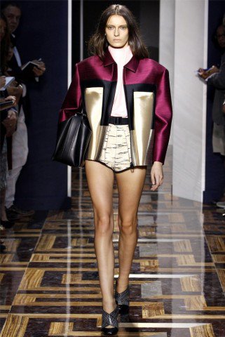 Paris Fashion Week – Balenciaga 2012-es elképesztő kollekciója - Hírek  -  - Balenciaga, kollekció, Paris Fashion Week, 
