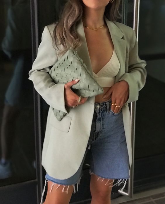 Stílusiskola: így viseld a zsályazöld színt tavasszal - DIVAT&STÍLUS - Stílusiskola - divat, outfit, zsálya, zsályazöld, 