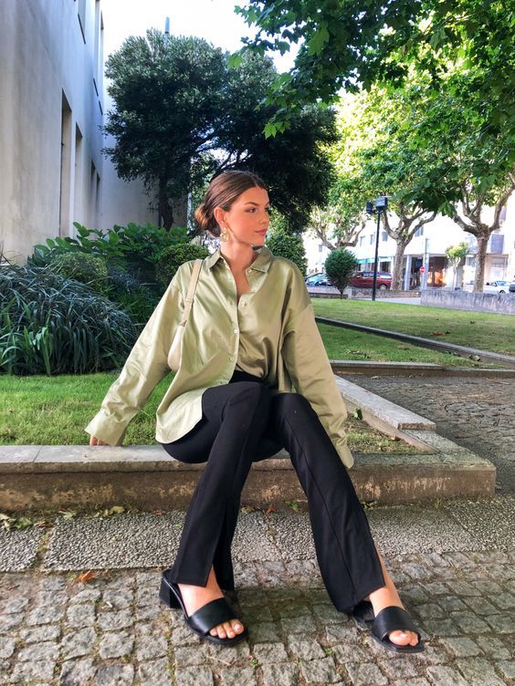 Stílusiskola: így viseld a zsályazöld színt tavasszal - DIVAT&STÍLUS - Stílusiskola - divat, outfit, zsálya, zsályazöld, 