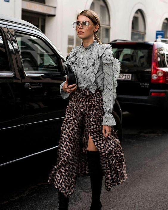 Stílusiskola: így viselj fodros ruhadarabokat - DIVAT&STÍLUS - Stílusiskola - divat, fodor, fodrok, outfit, stílus, 